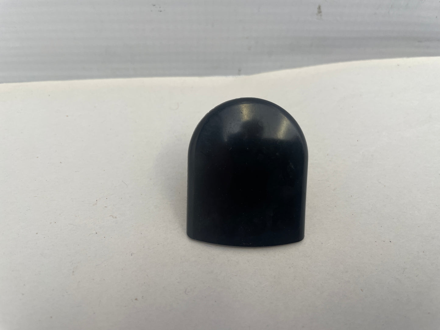 2004 Cadillac CTS-V Wiper Blade Bolt Covers Set OEM - Day's Parts Yard