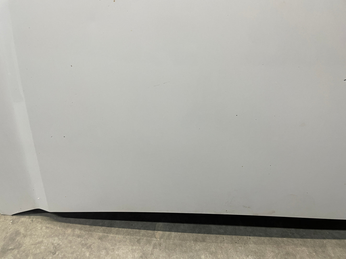 2003 Chevy Silverado C3500 Hood Assembly OEM LOCAL PICK UP - Day's Parts Yard