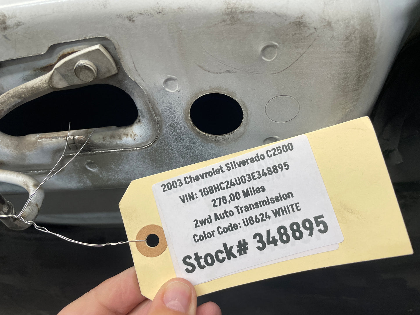 2003 Chevy Silverado C3500 Hood Assembly OEM LOCAL PICK UP - Day's Parts Yard