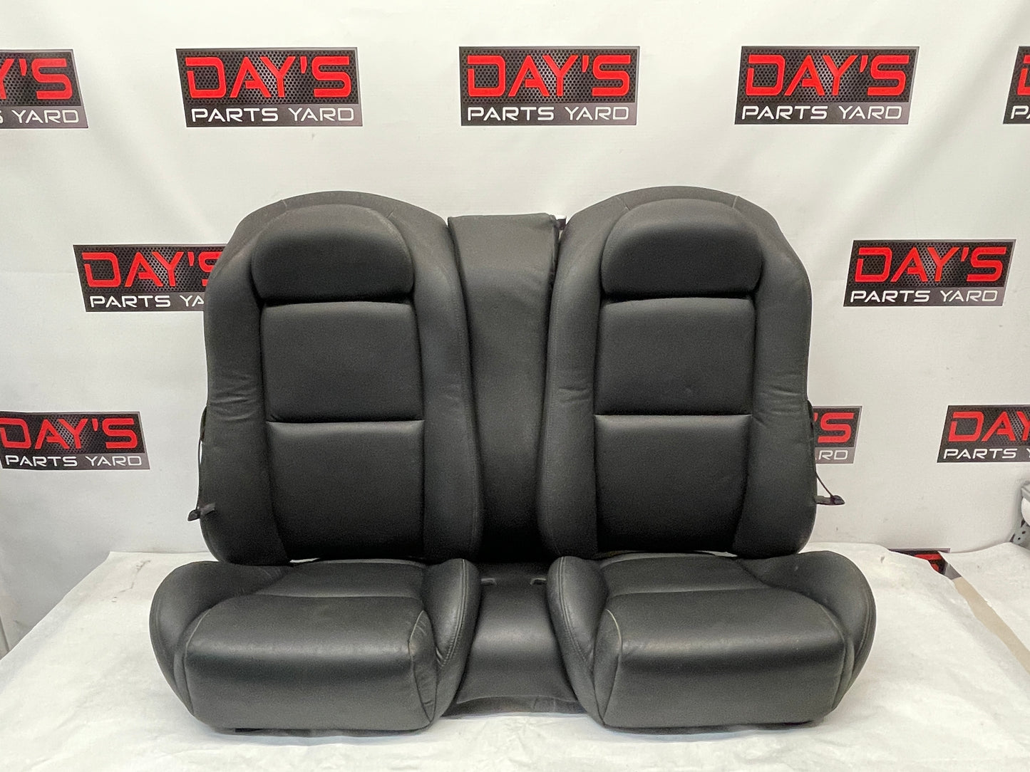 2005 Pontiac GTO Seats Front and Rears Black Leather OEM - Day's Parts Yard