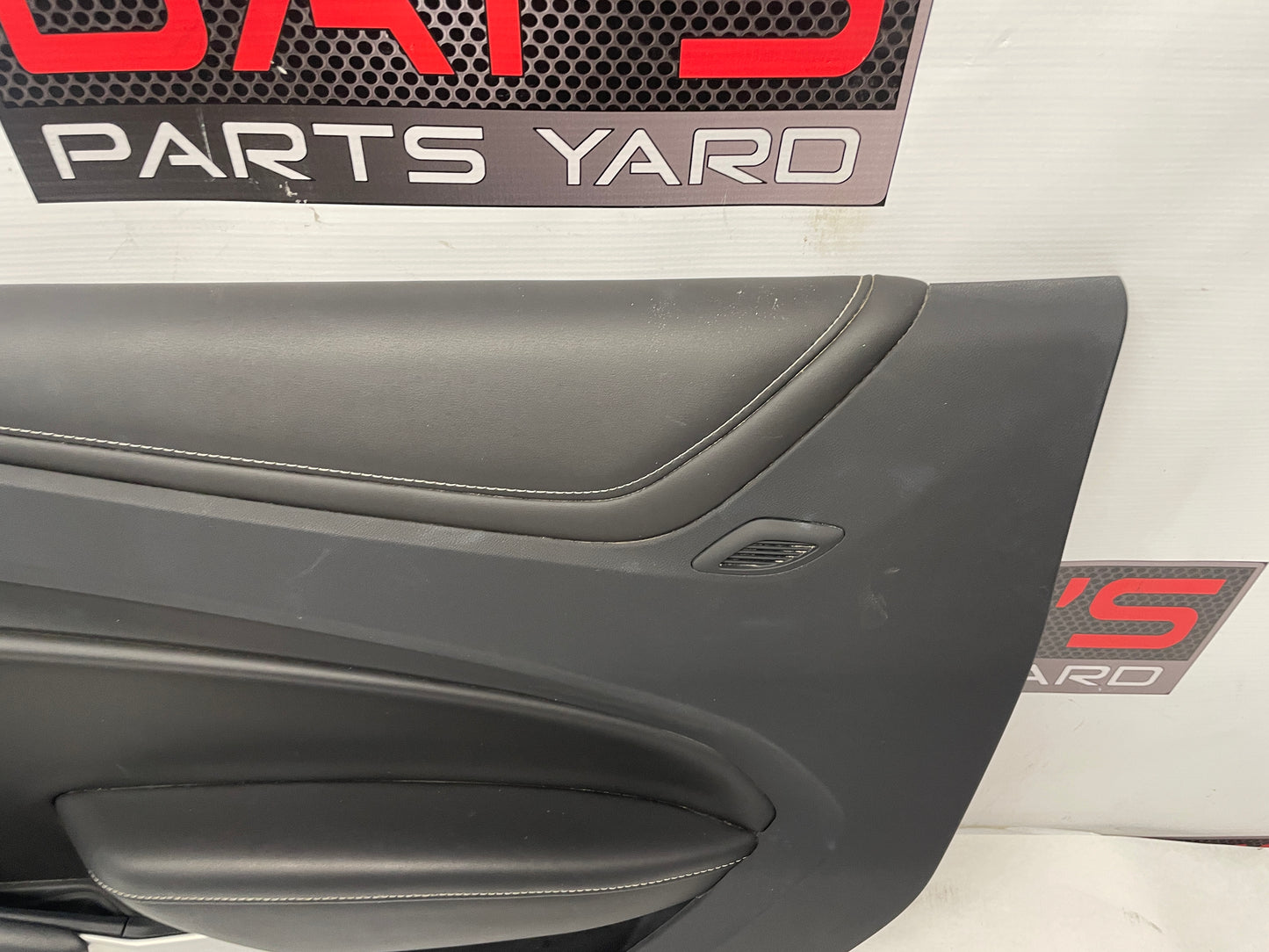 2018 Chevy Camaro SS RH Passenger Front Door Panel OEM - Day's Parts Yard