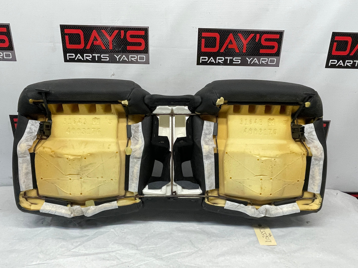 2005 Pontiac GTO Seats Front and Rears Black Leather OEM - Day's Parts Yard
