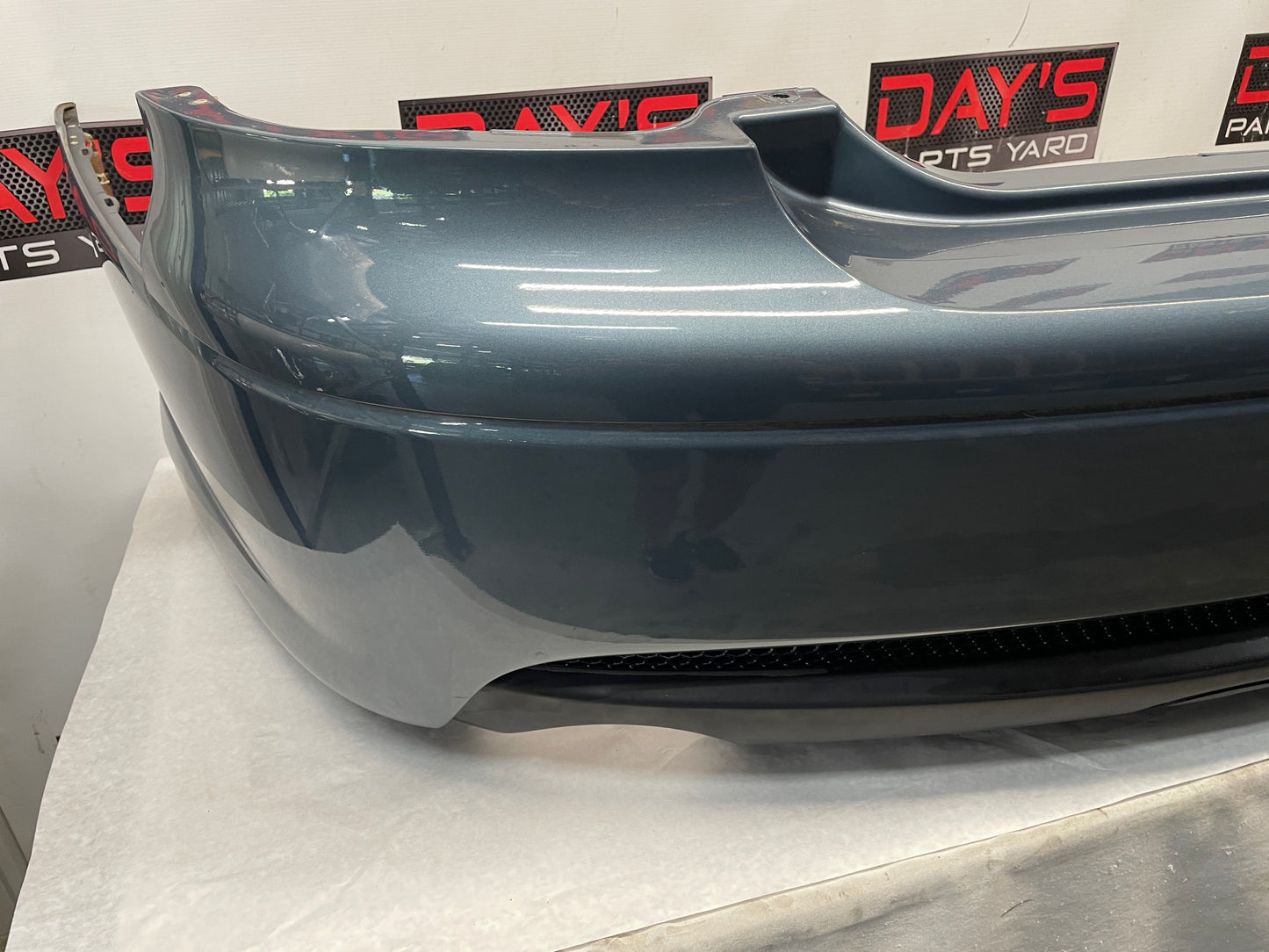 2005 Pontiac GTO Rear Bumper Cover w/ Insert Valance Panel OEM - Day's Parts Yard