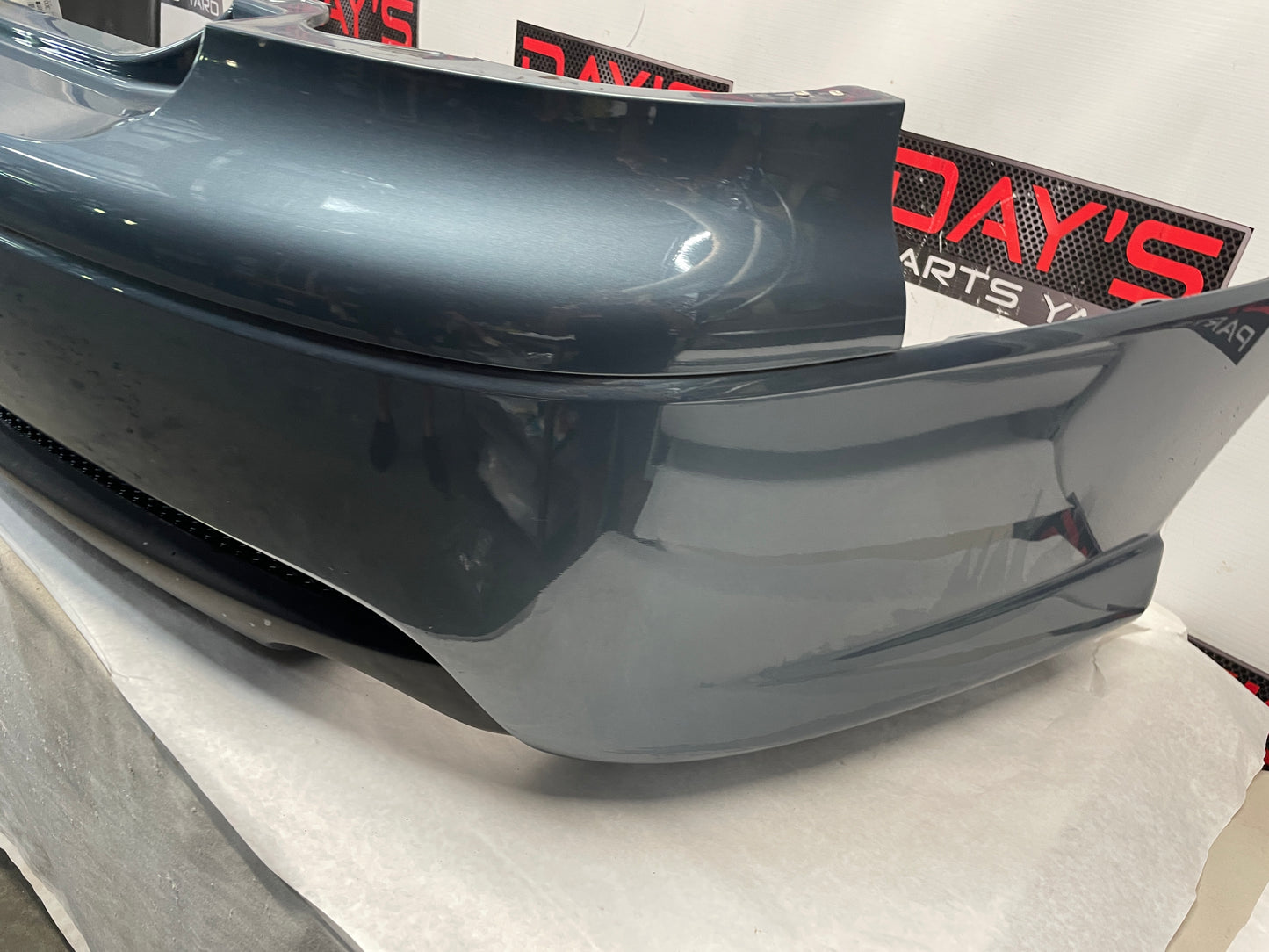 2005 Pontiac GTO Rear Bumper Cover w/ Insert Valance Panel OEM - Day's Parts Yard