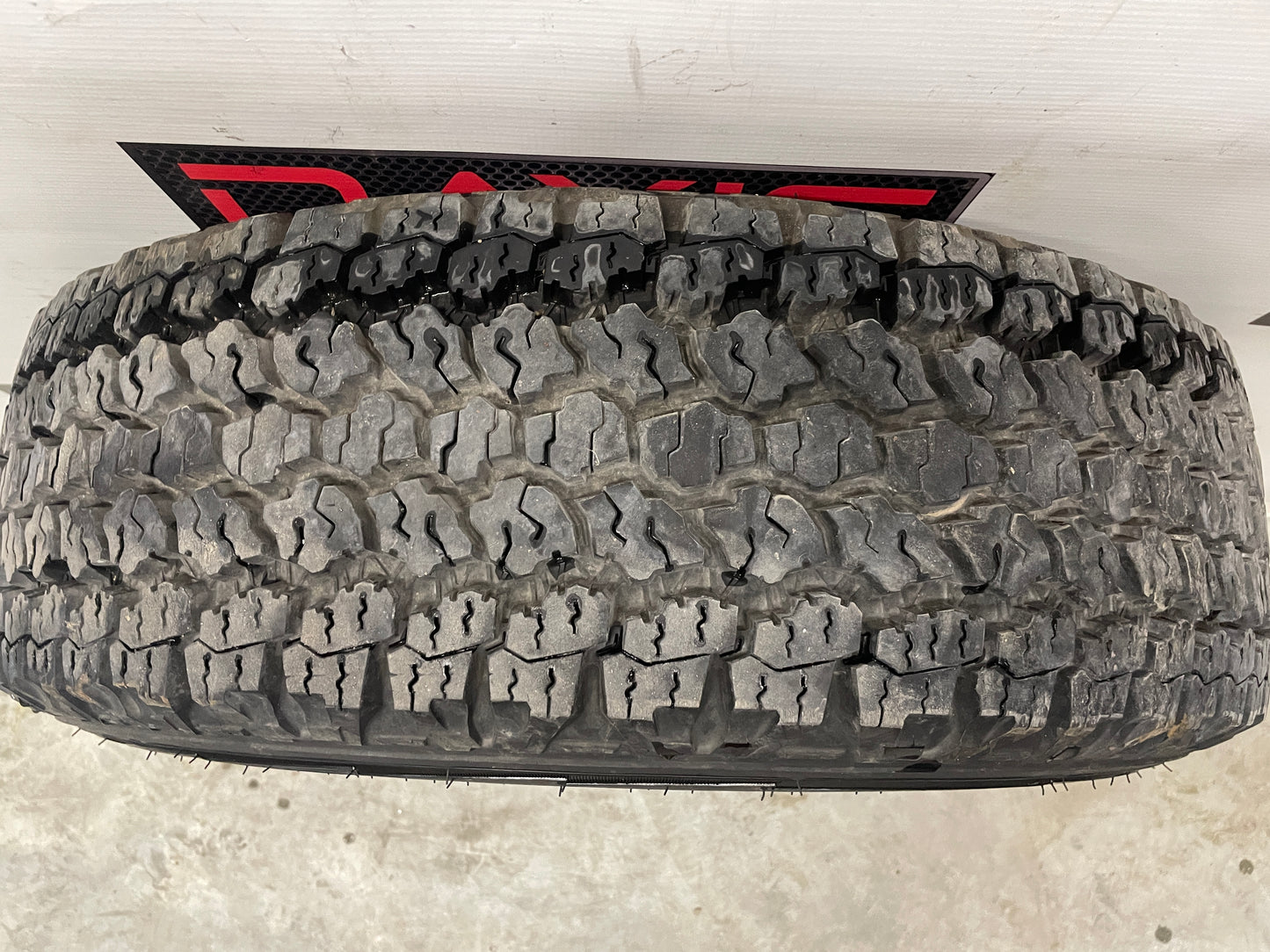 2006 Chevy Silverado C2500 Factory OEM Wheels & Tires - Day's Parts Yard
