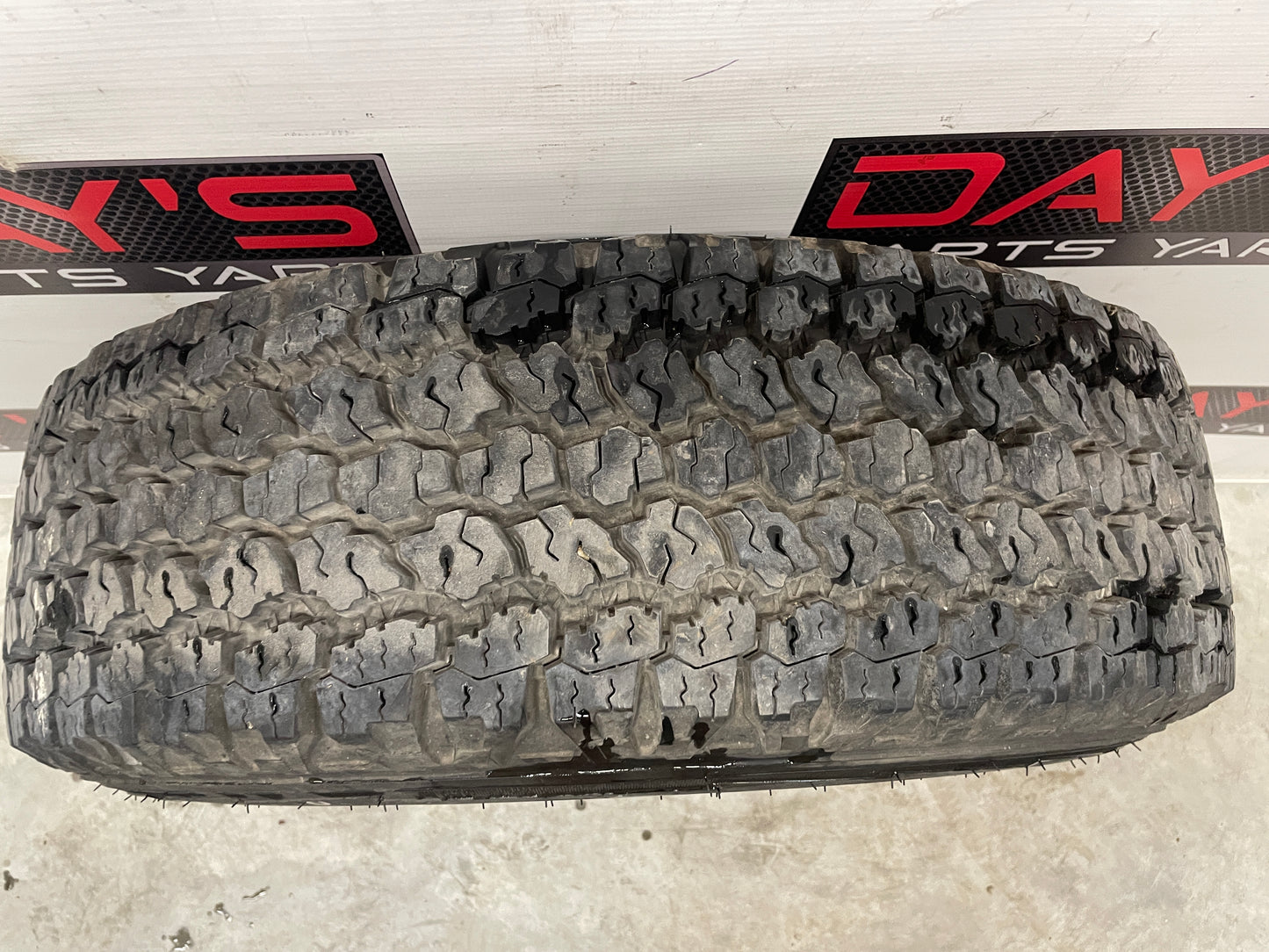 2006 Chevy Silverado C2500 Factory OEM Wheels & Tires - Day's Parts Yard