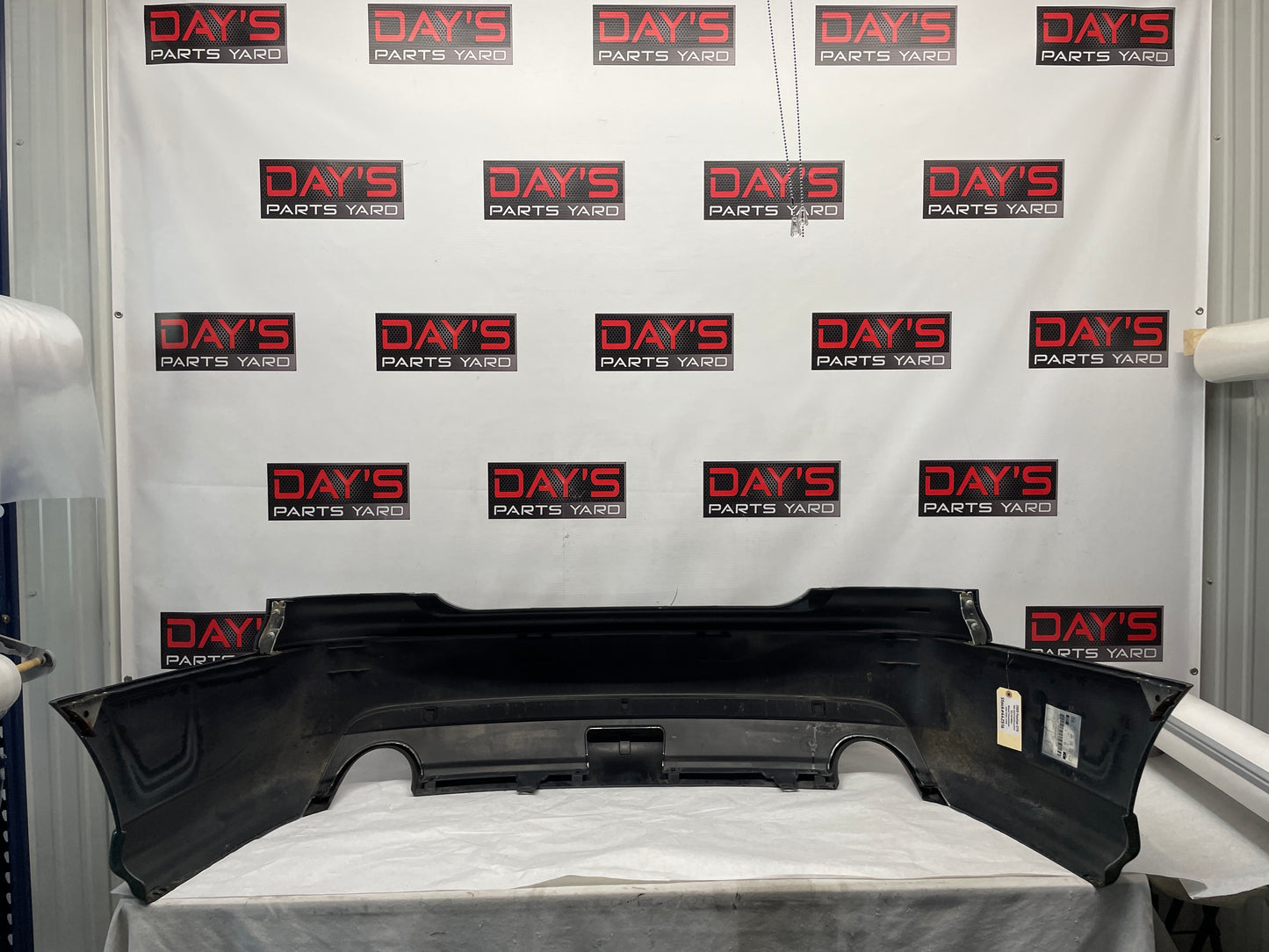 2005 Pontiac GTO Rear Bumper Cover w/ Insert Valance Panel OEM - Day's Parts Yard
