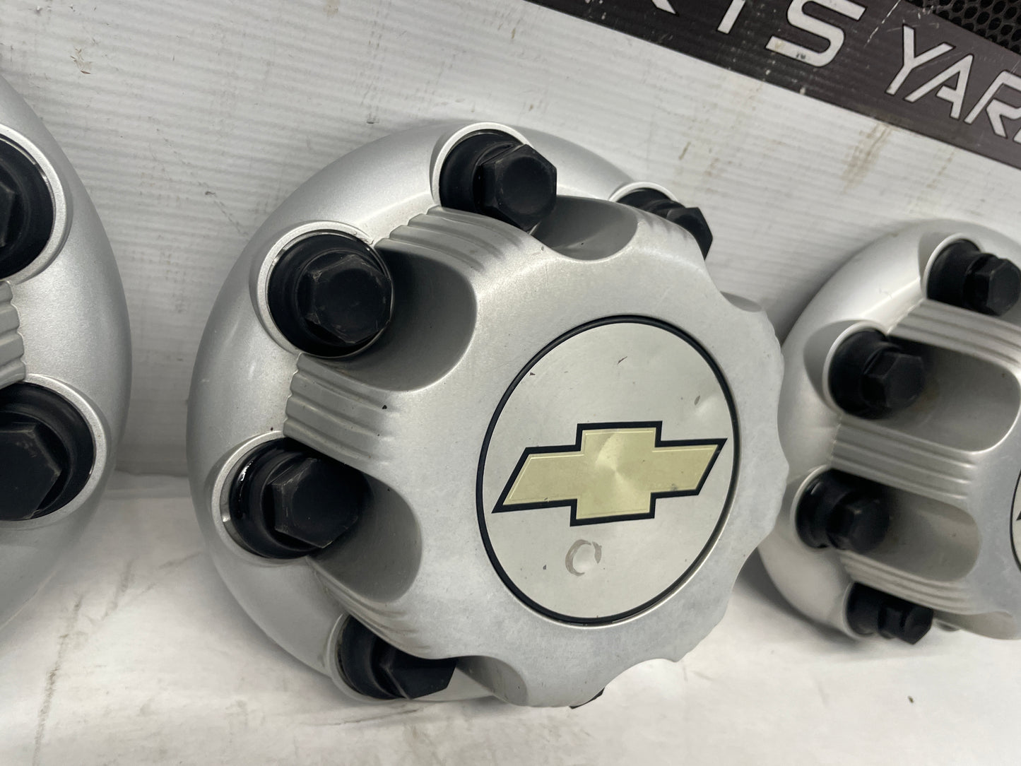 2006 Chevy Silverado C2500 Factory OEM Wheels & Tires - Day's Parts Yard