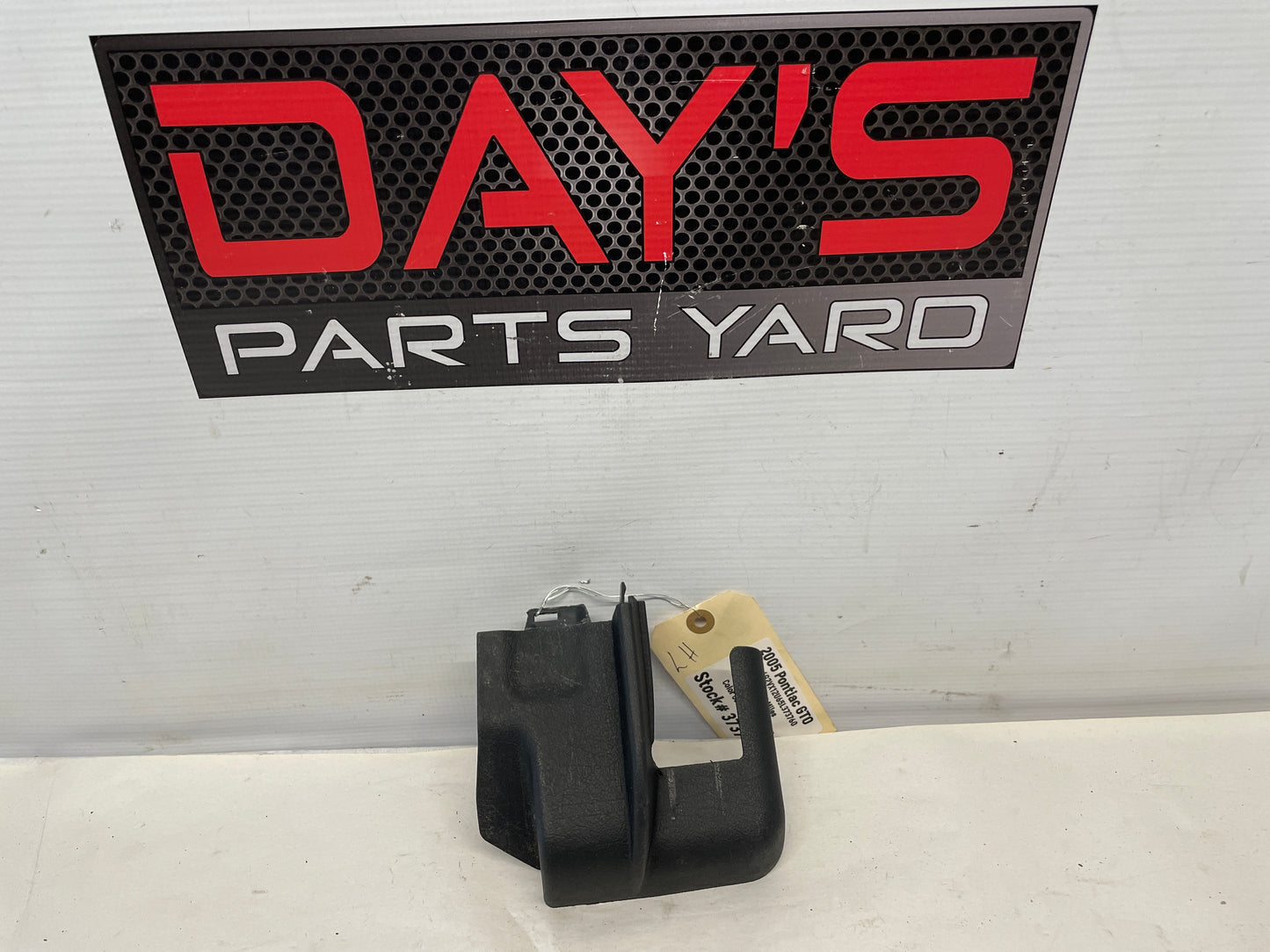 2005 Pontiac GTO LH Driver Seat Track Rail Bracket Plastic Trim Cover OEM - Day's Parts Yard