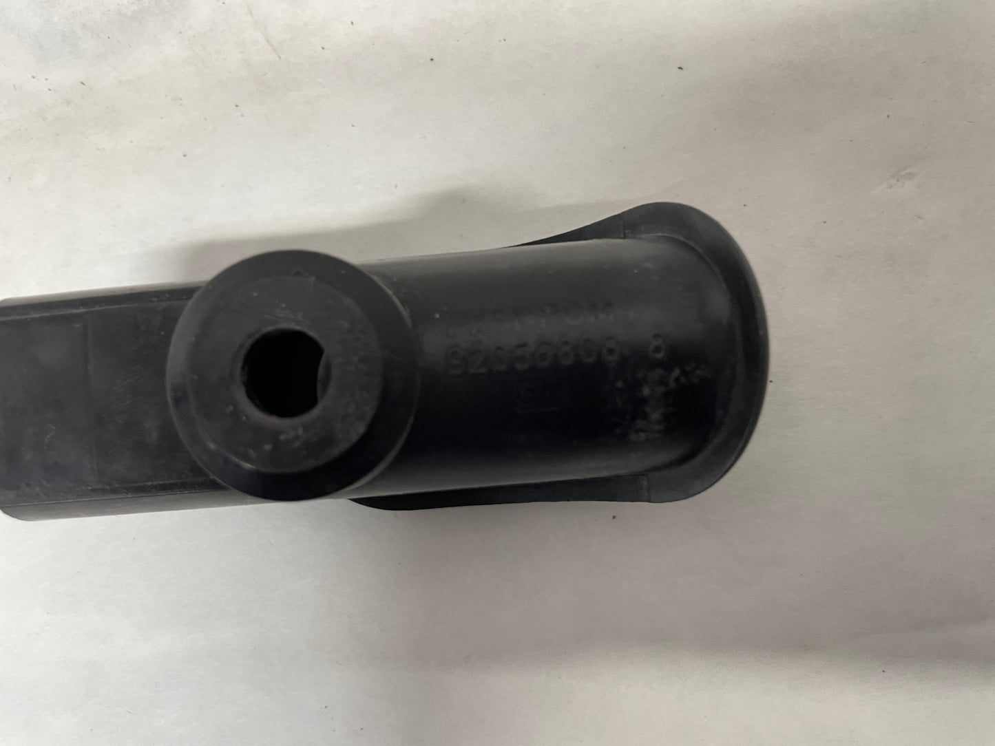 2006 Pontiac GTO Interior Door Lock Knob w/ Outer Trim OEM