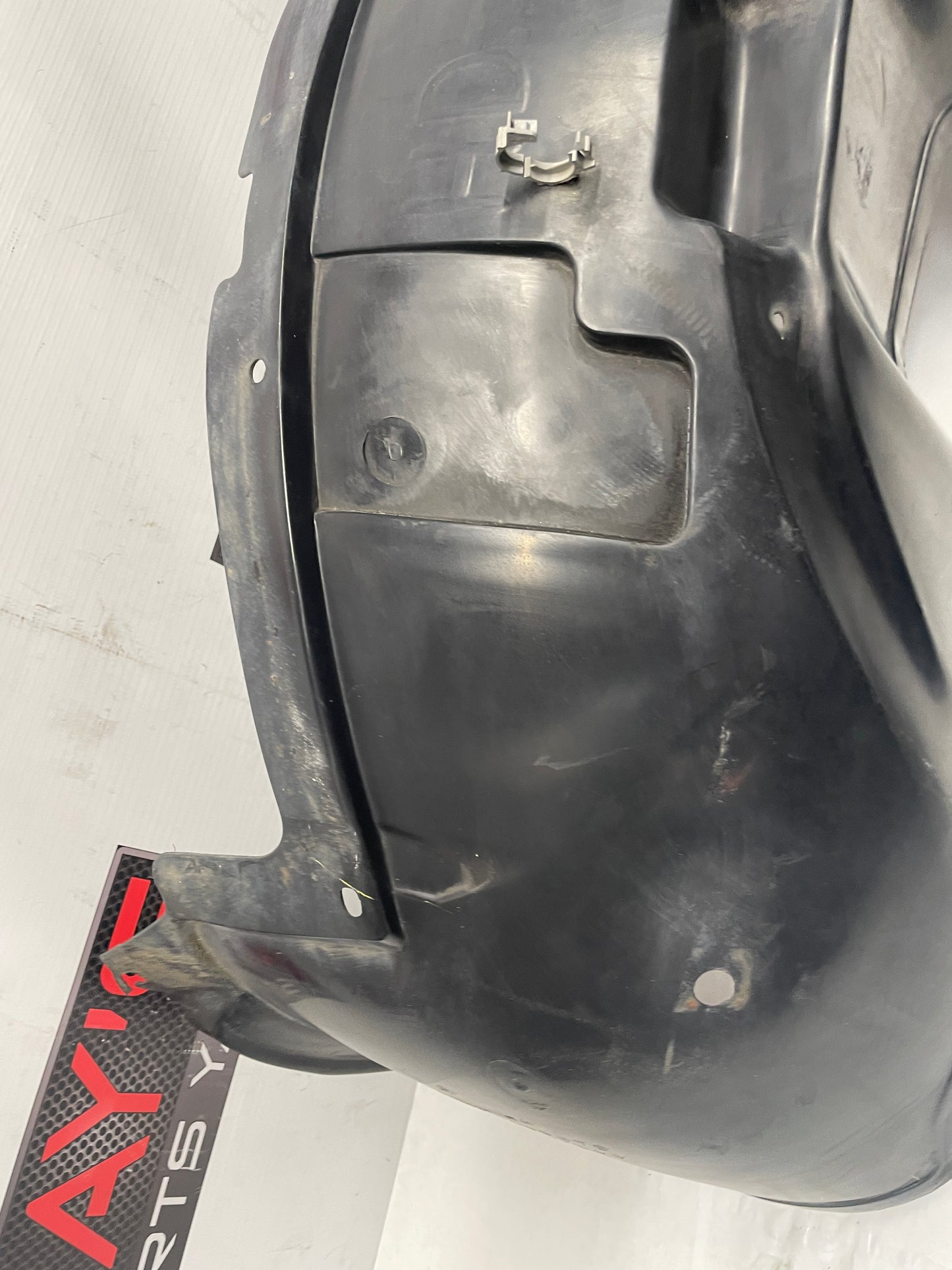 2003 Chevy Silverado C3500 RH Passenger Front Fender Wheel Well House Liner OEM - Day's Parts Yard