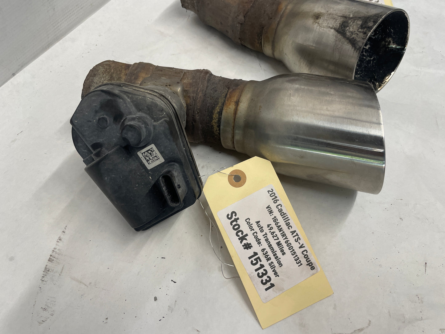 2016 Cadillac ATS-V RH & LH Exhaust Actuator Valves Set OEM - Day's Parts Yard