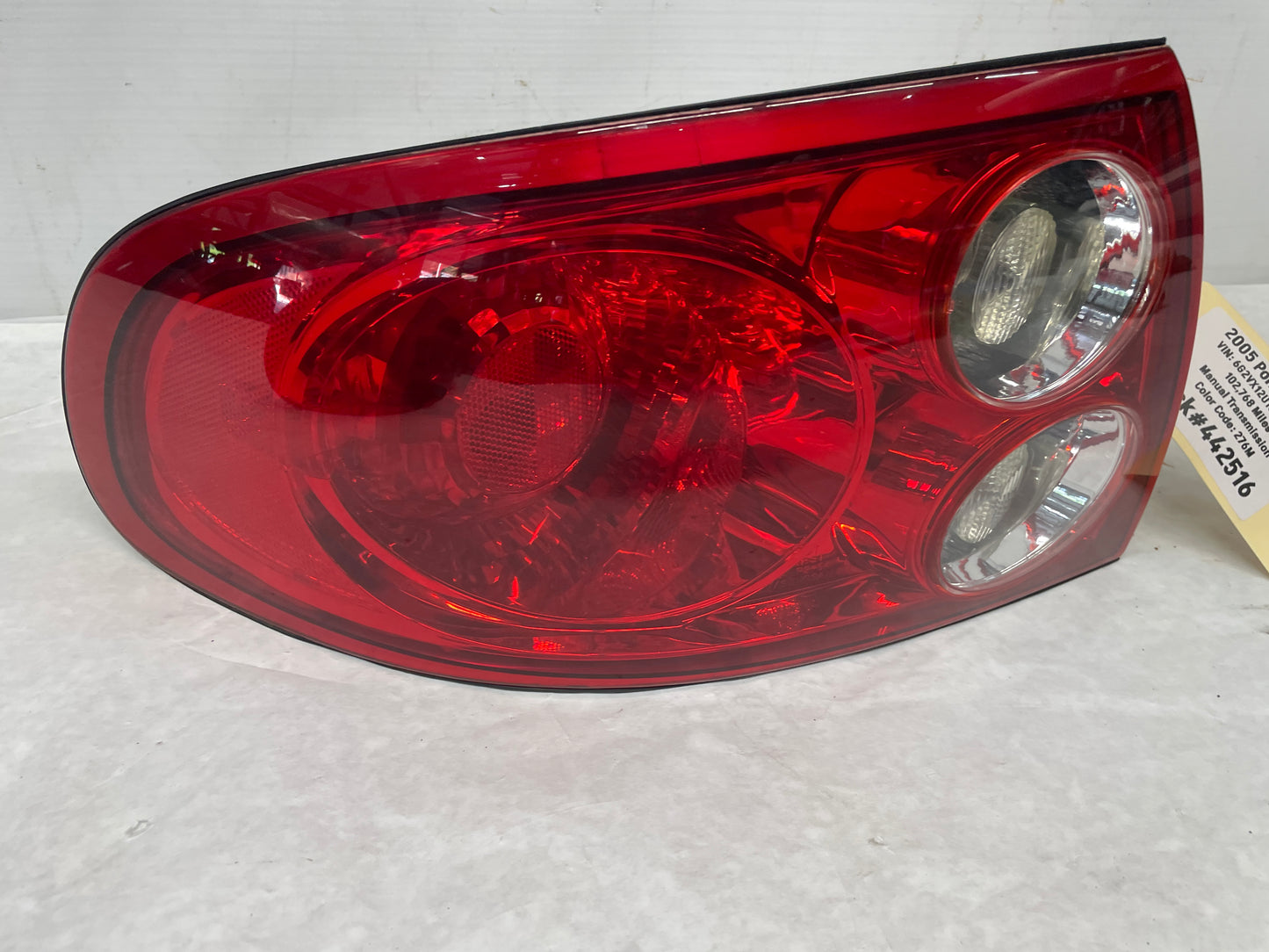 2005 Pontiac GTO LH Driver Tail Light Taillight Lamp OEM - Day's Parts Yard