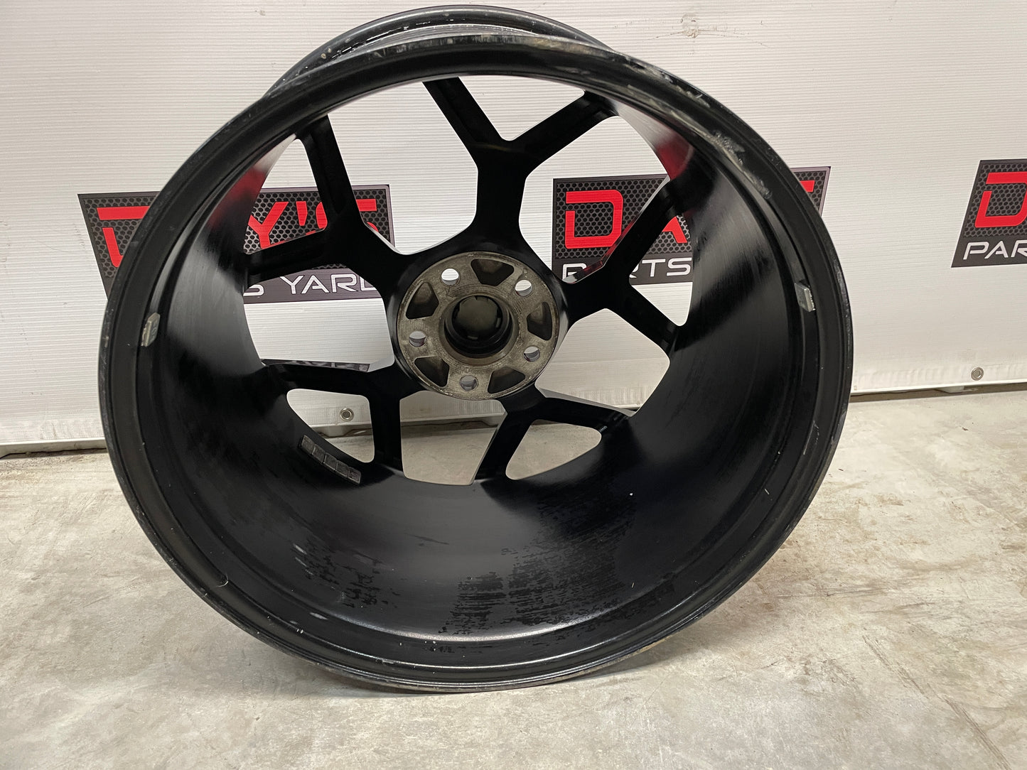 2015 Chevy Camaro SS 1LE Aftermarket Snoke Flake Wheel 20X11 - Day's Parts Yard