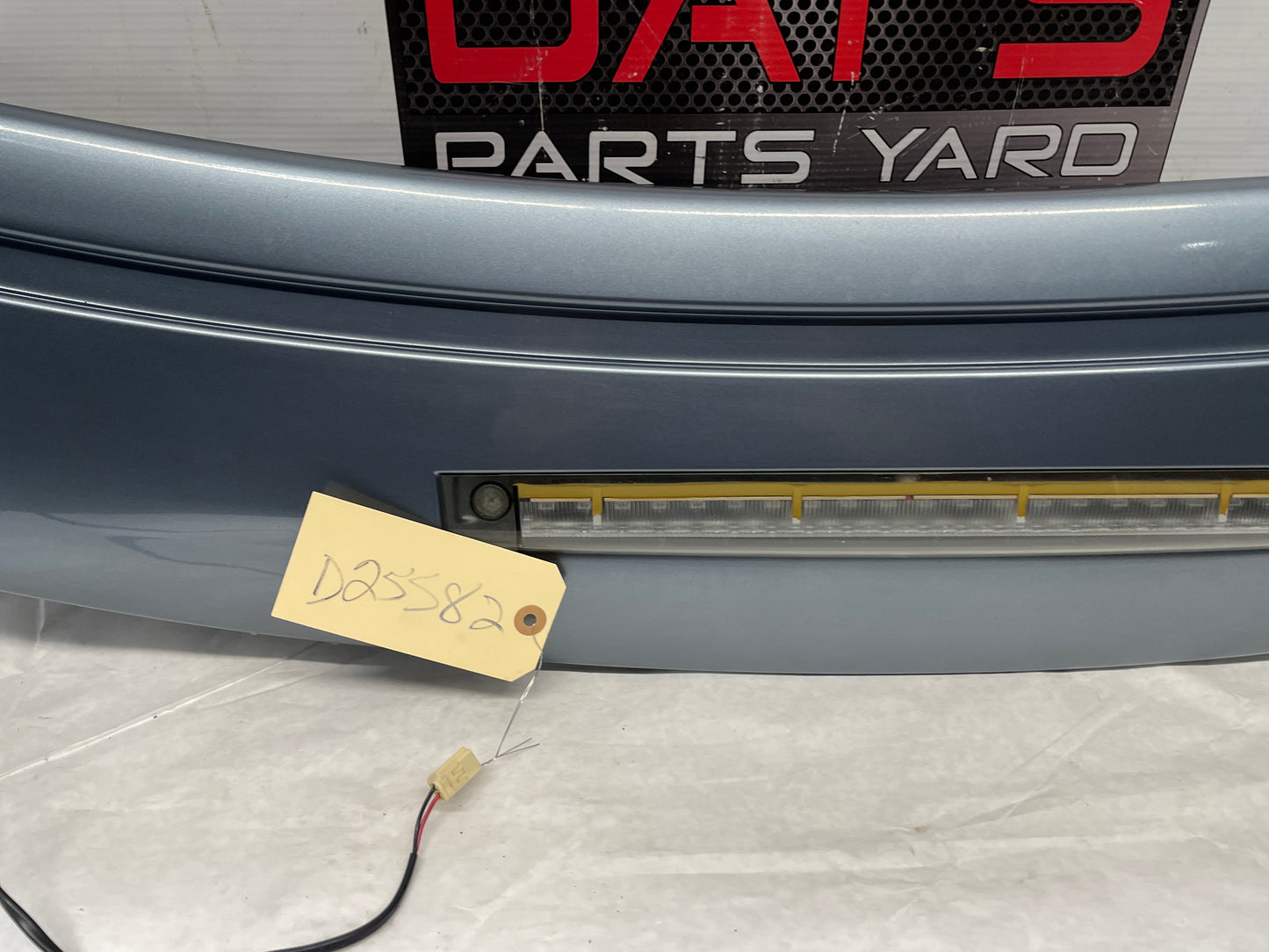 2005 Pontiac GTO Trunk Deck Lid Spoiler Wing w/ Light OEM - Day's Parts Yard