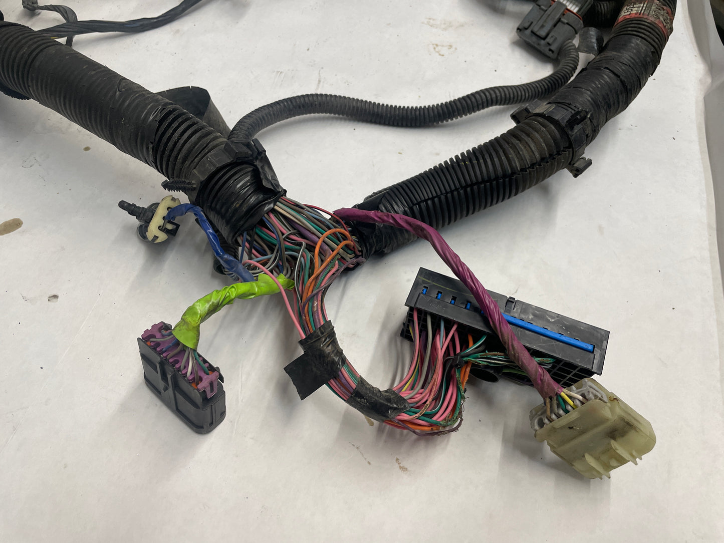 2006 Chevy Silverado C2500 Engine Motor Transmission Wire Wiring Harness OEM - Day's Parts Yard