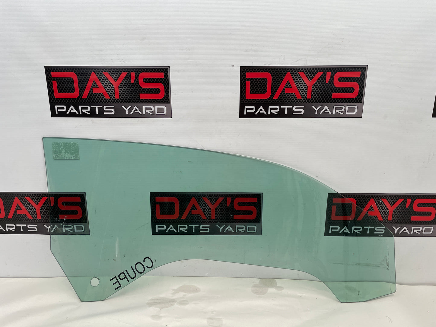 2010 Chevy Camaro SS RH Passenger Door Window Glass OEM - Day's Parts Yard
