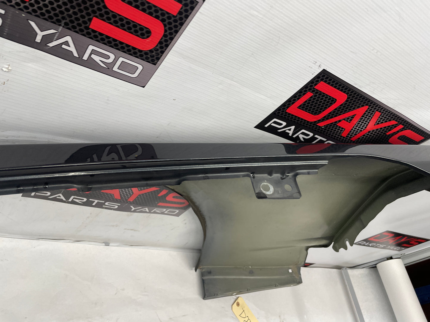 2018 Chevy Camaro SS RH Passenger Fender OEM - Day's Parts Yard