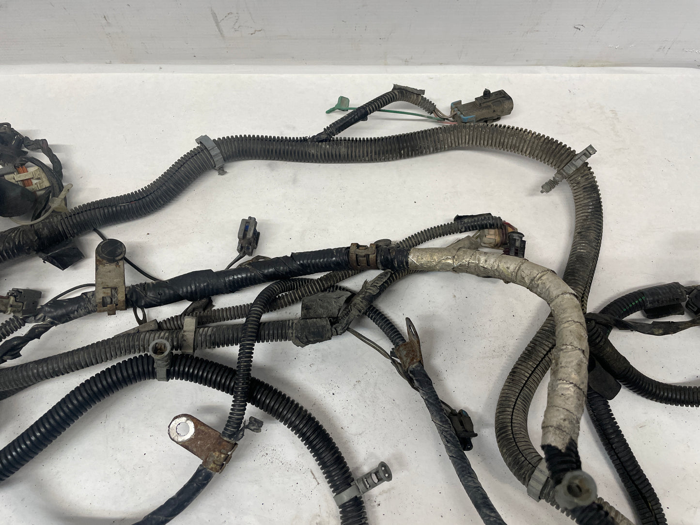 2006 Chevy Silverado C2500 Engine Motor Transmission Wire Wiring Harness OEM - Day's Parts Yard