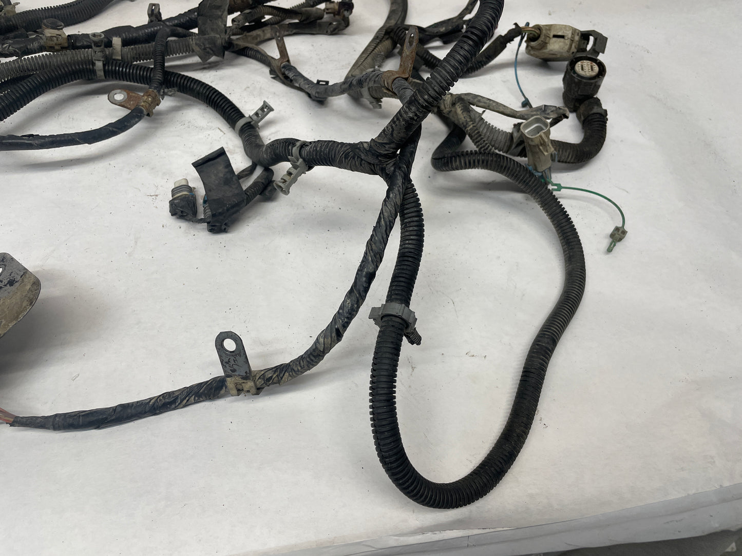 2006 Chevy Silverado C2500 Engine Motor Transmission Wire Wiring Harness OEM - Day's Parts Yard