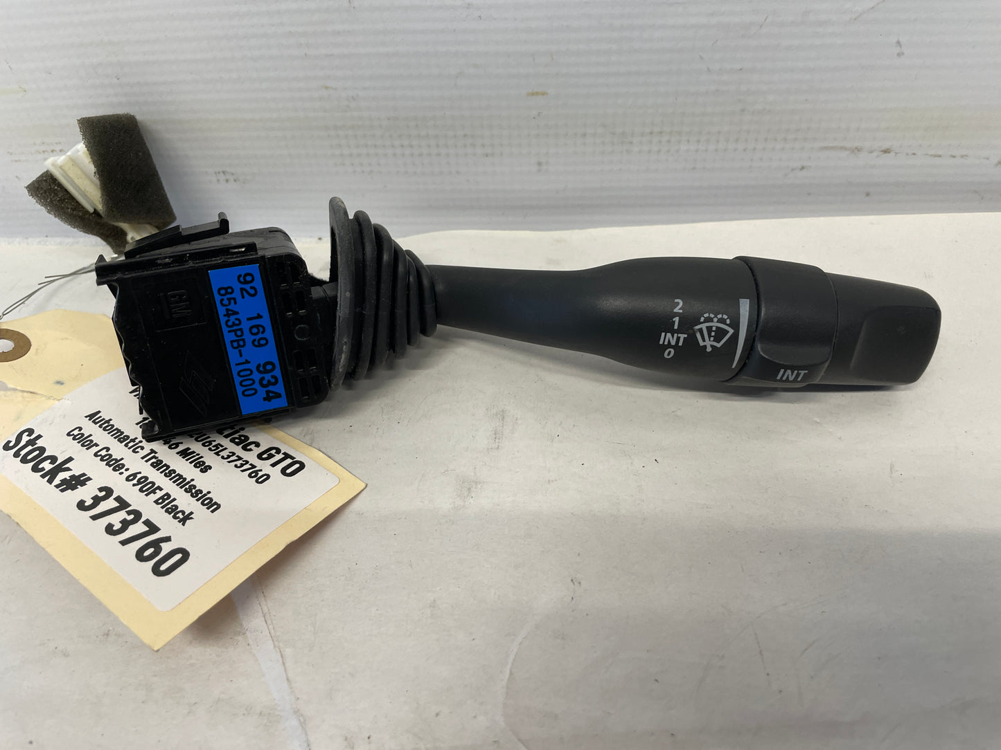 2005 Pontiac GTO Wiper Control Arm OEM - Day's Parts Yard