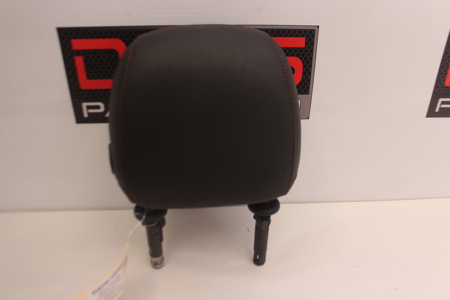 2014 Chevy SS Sedan Front RH Passenger Seat Headrest OEM - Day's Parts Yard
