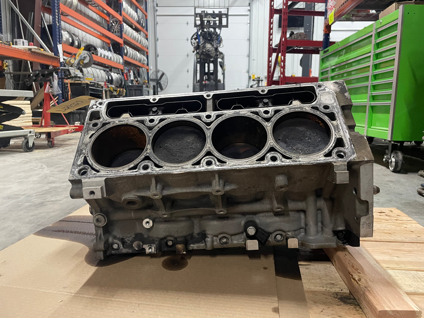 2006 Pontiac GTO 6.0L LS2 GEN IV 4 Short Block Engine Motor Core Rebuilder OEM - Day's Parts Yard