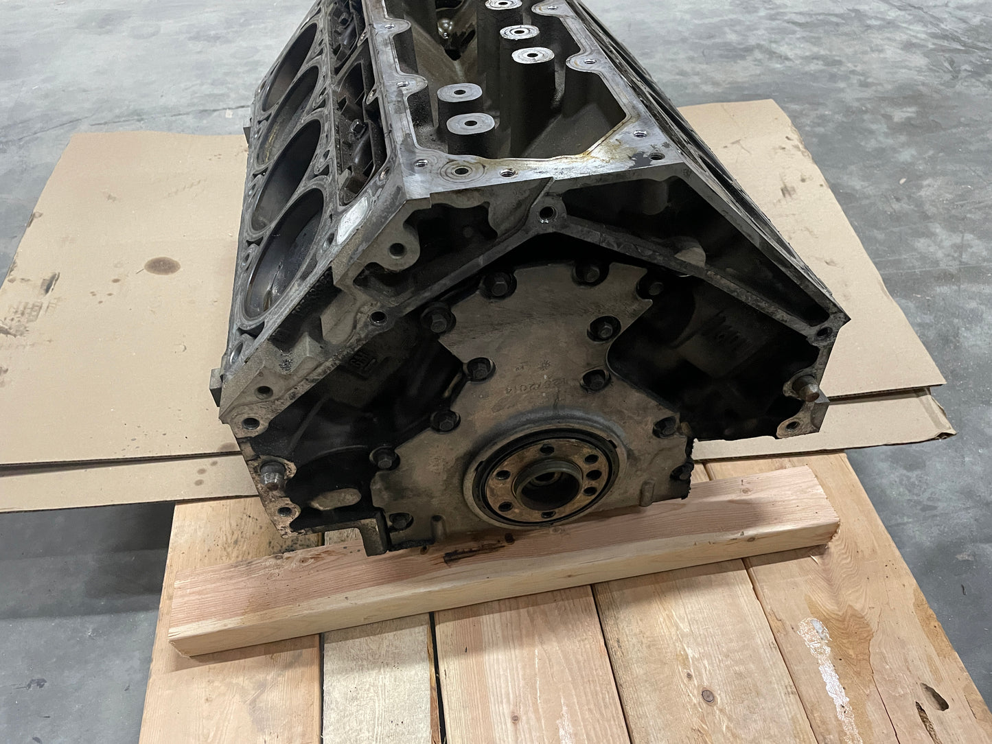 2006 Pontiac GTO 6.0L LS2 GEN IV 4 Short Block Engine Motor Core Rebuilder OEM - Day's Parts Yard