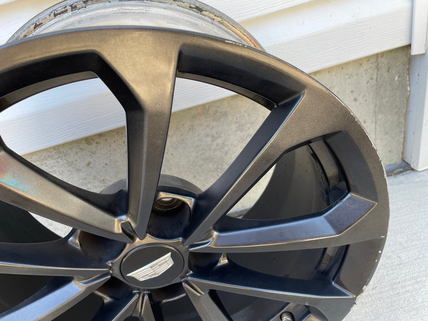 2017 Cadillac ATS-V Coupe Factory OEM Rear Wheel 18X9.5 OEM - Day's Parts Yard