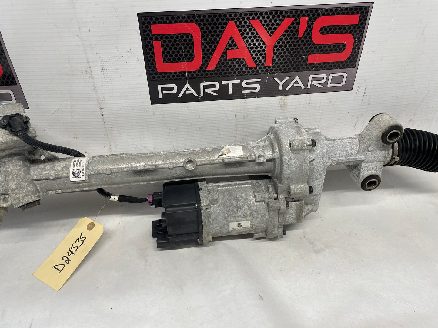 2016 Chevy SS Sedan Electric Power Rack and Pinion Steering Gear OEM - Day's Parts Yard