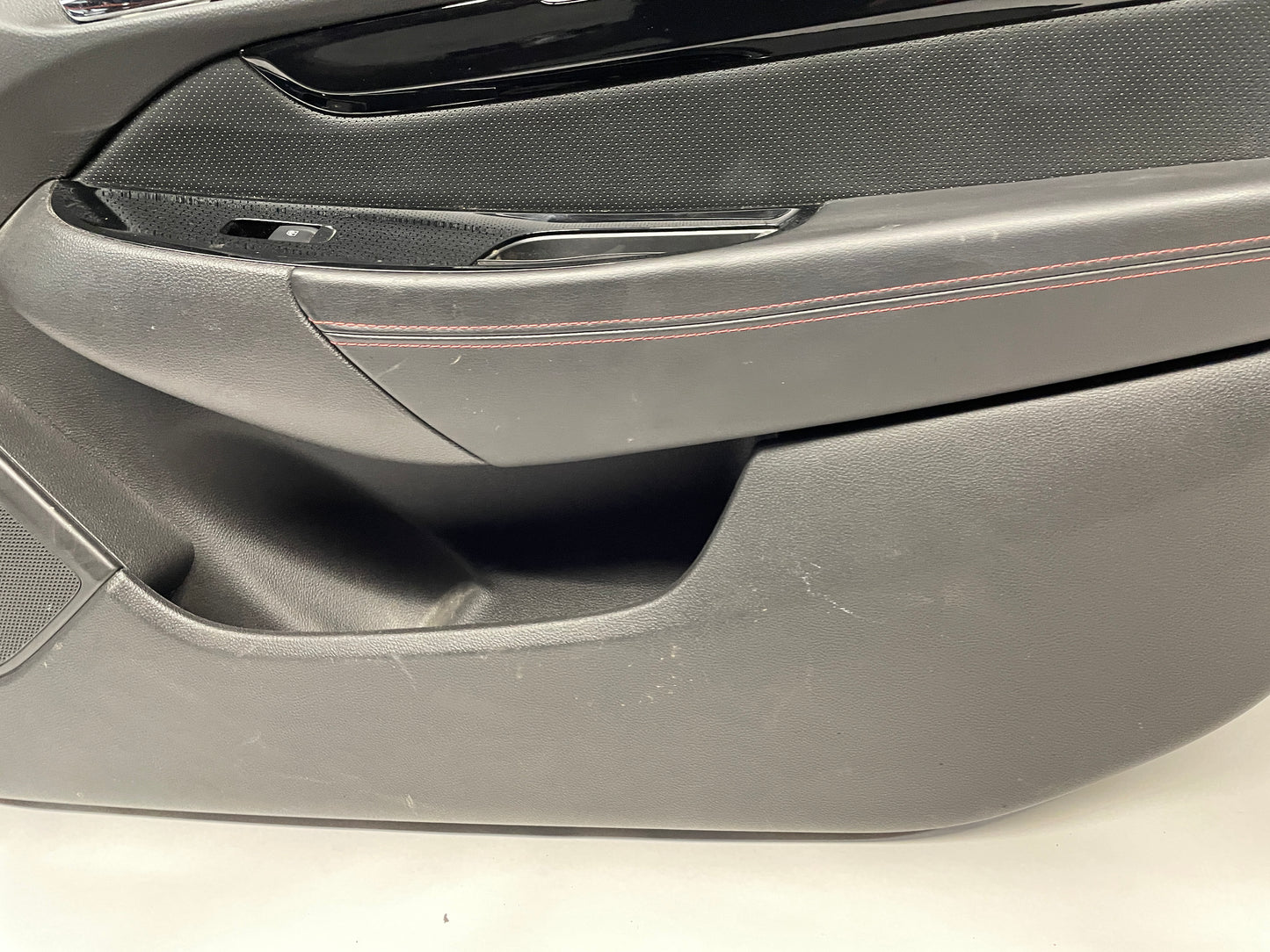 2017 Chevy SS Sedan RH Passenger Front Interior Door Panel OEM - Day's Parts Yard