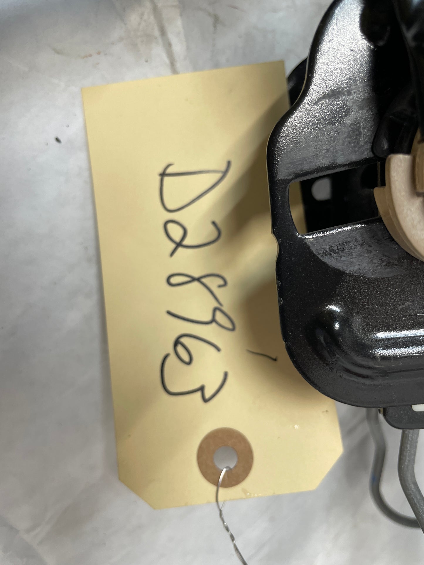 2006 Pontiac GTO Steering Column Ignition Key OEM