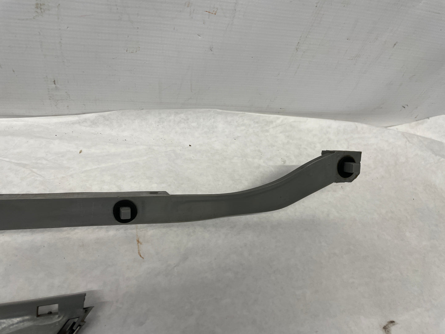 2005 Pontiac GTO Rear Bumper Brackets Guides Set 3 Piece OEM - Day's Parts Yard