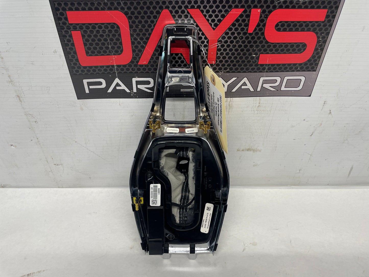 2022 Chevy Camaro SS Center Console Shifter Bezel Carbon Wrap Trim w/ Leather Boot OEM - Day's Parts Yard