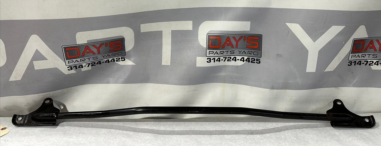2006 Pontiac GTO Front Strut Tower Brace Bar OEM - Day's Parts Yard
