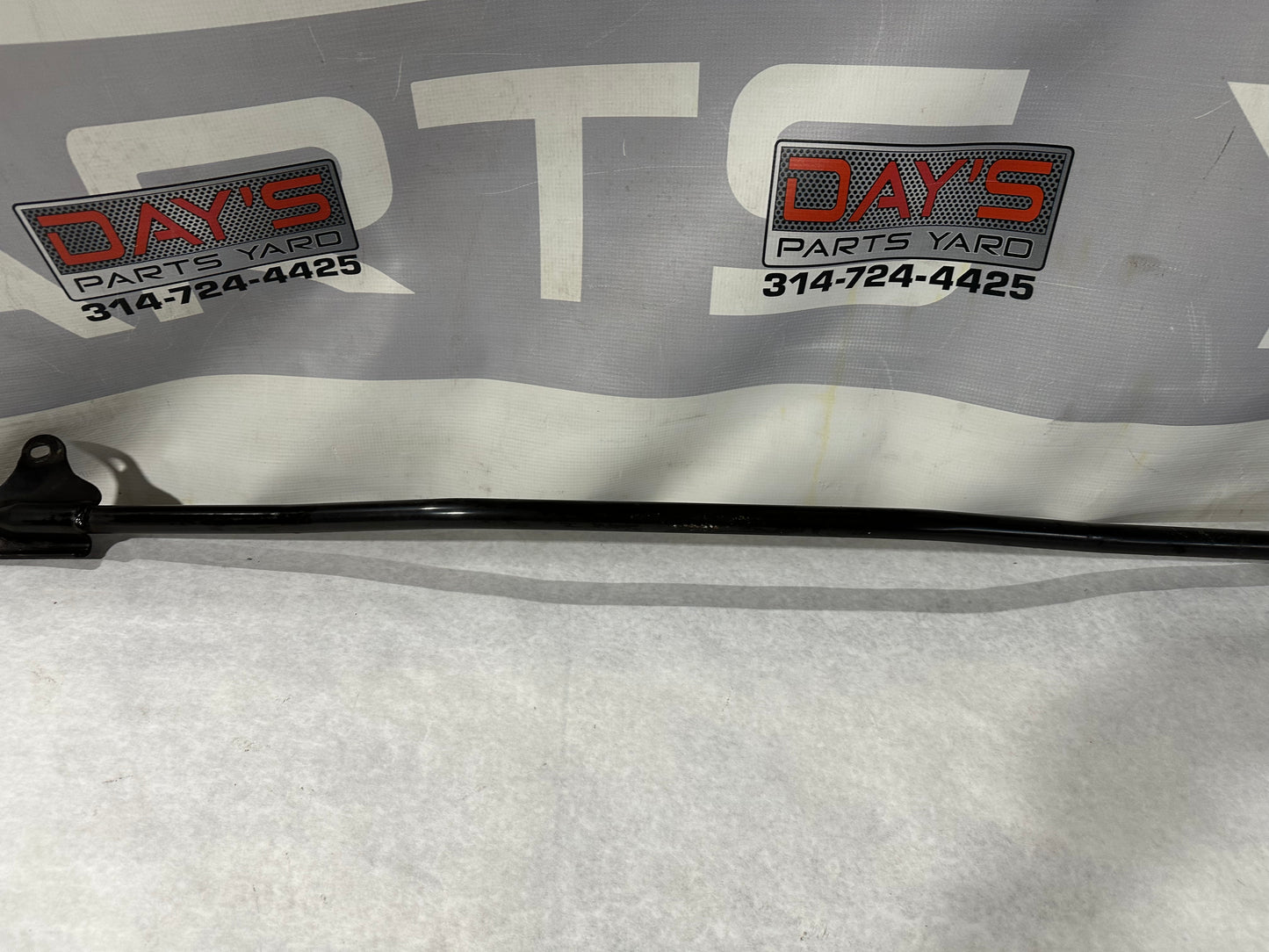 2006 Pontiac GTO Front Strut Tower Brace Bar OEM - Day's Parts Yard
