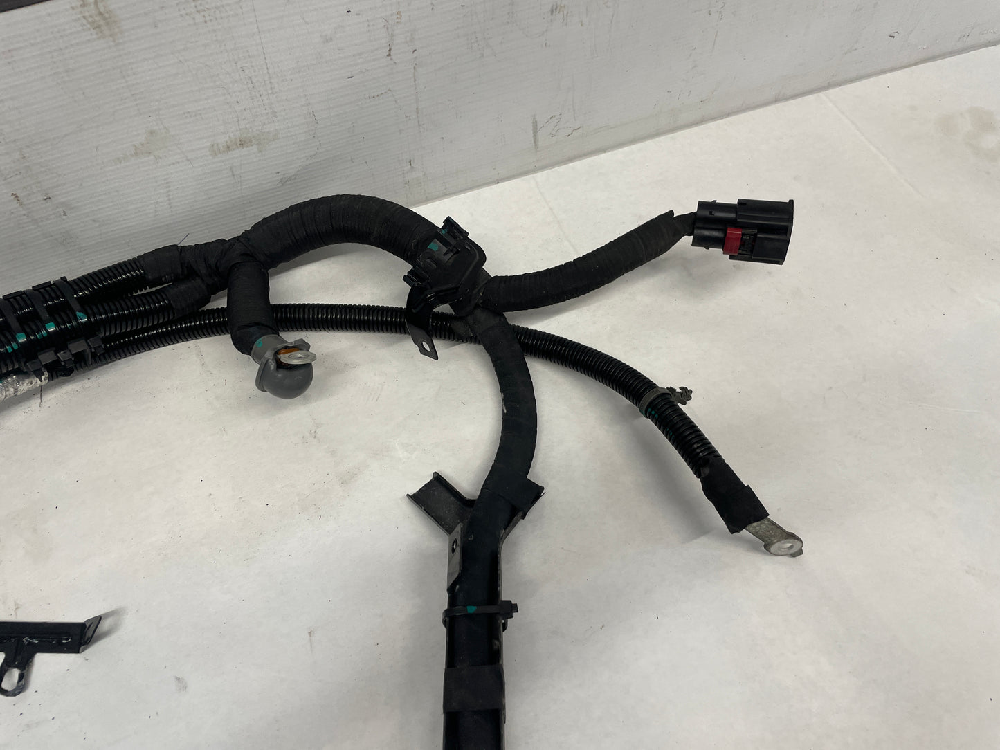 2016 Chevy SS Sedan Engine Battery Positive Cable Wire Wiring Harness OEM - Day's Parts Yard