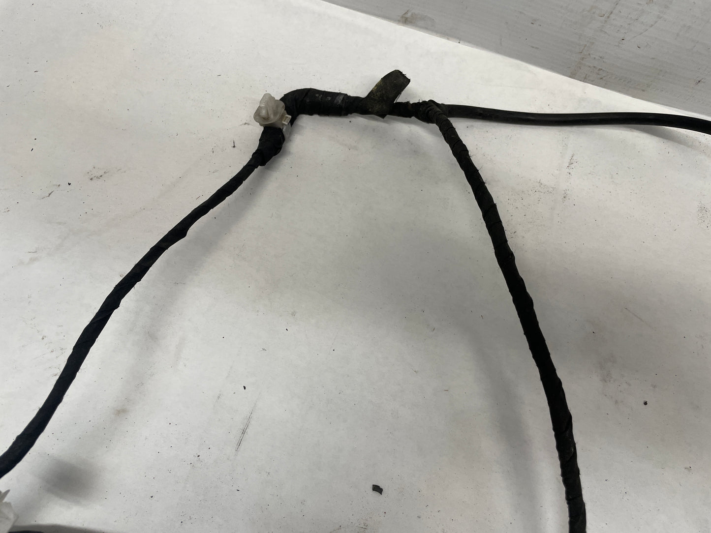 2016 Chevy SS Sedan Front Bumper Fog Lamp Light Wire Wiring Harness OEM - Day's Parts Yard