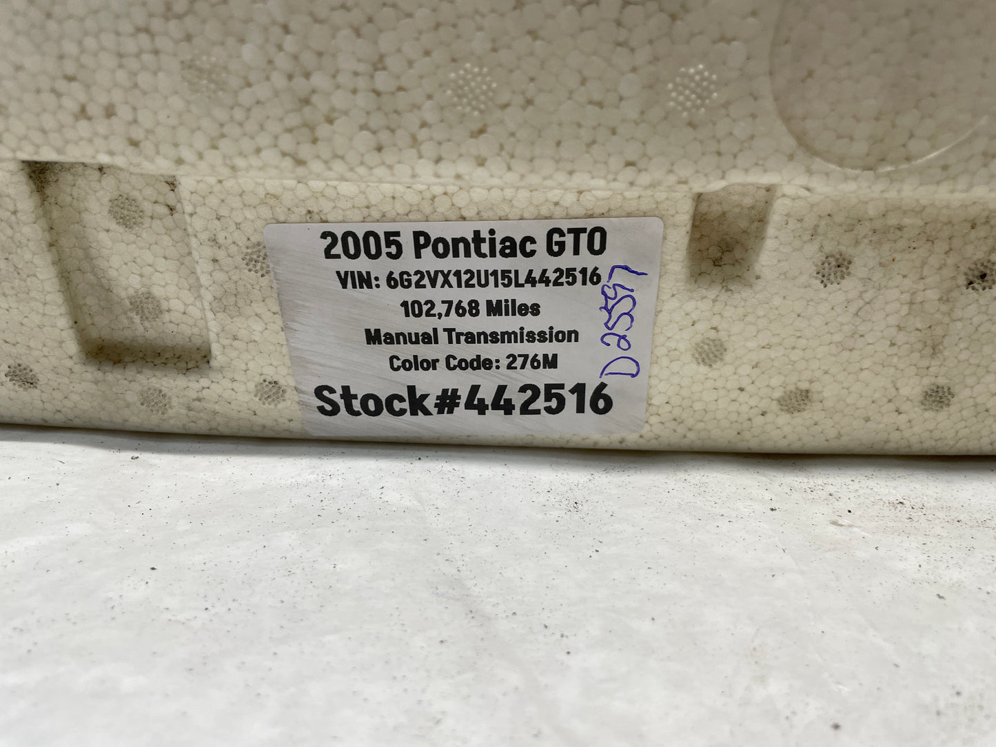 2005 Pontiac GTO Rear Bumper Impact Energy Absorber Foam OEM - Day's Parts Yard