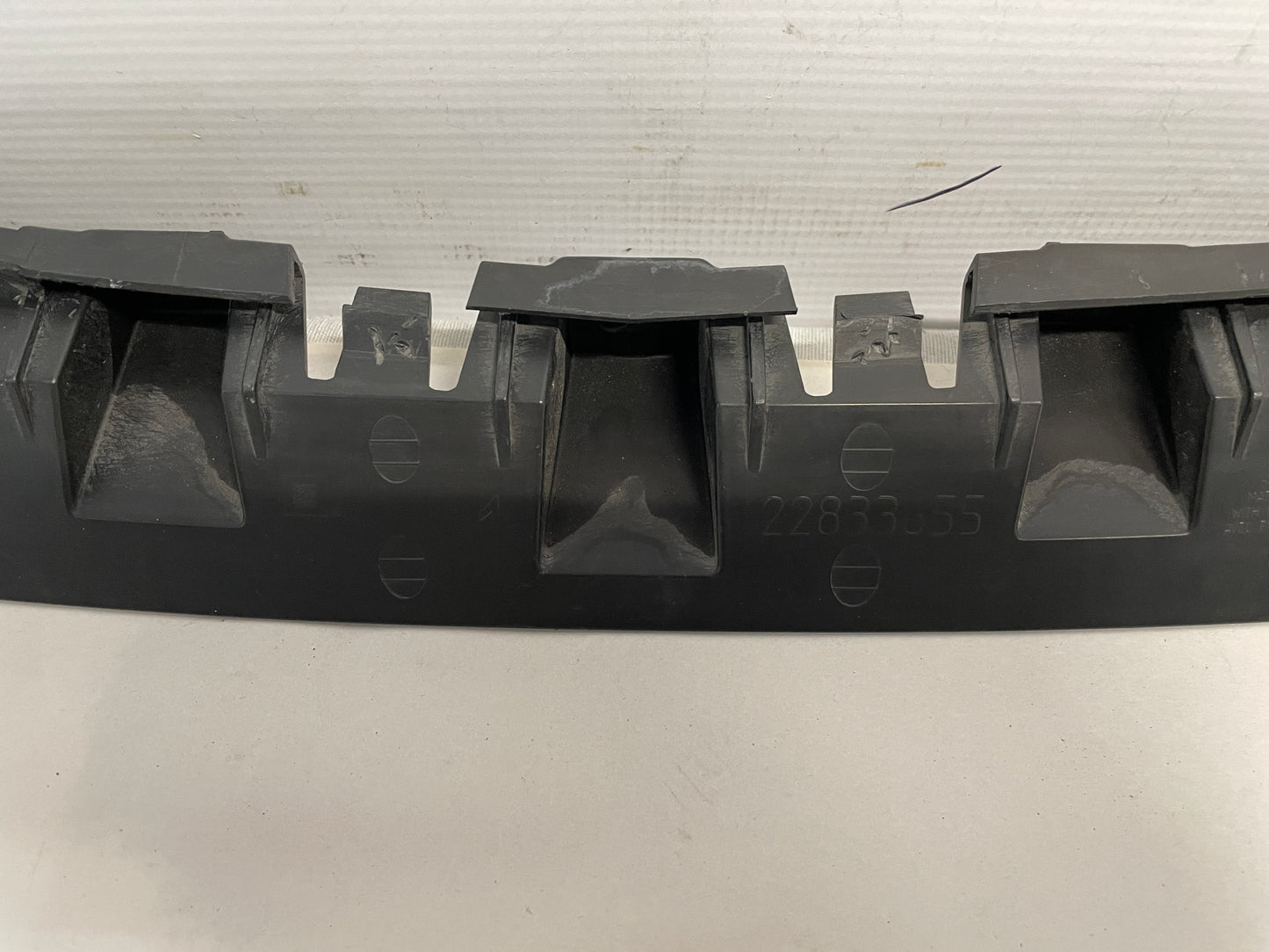 2014 Chevy Camaro SS 1LE Rear Bumper Center Upper Mounting Bracket OEM - Day's Parts Yard