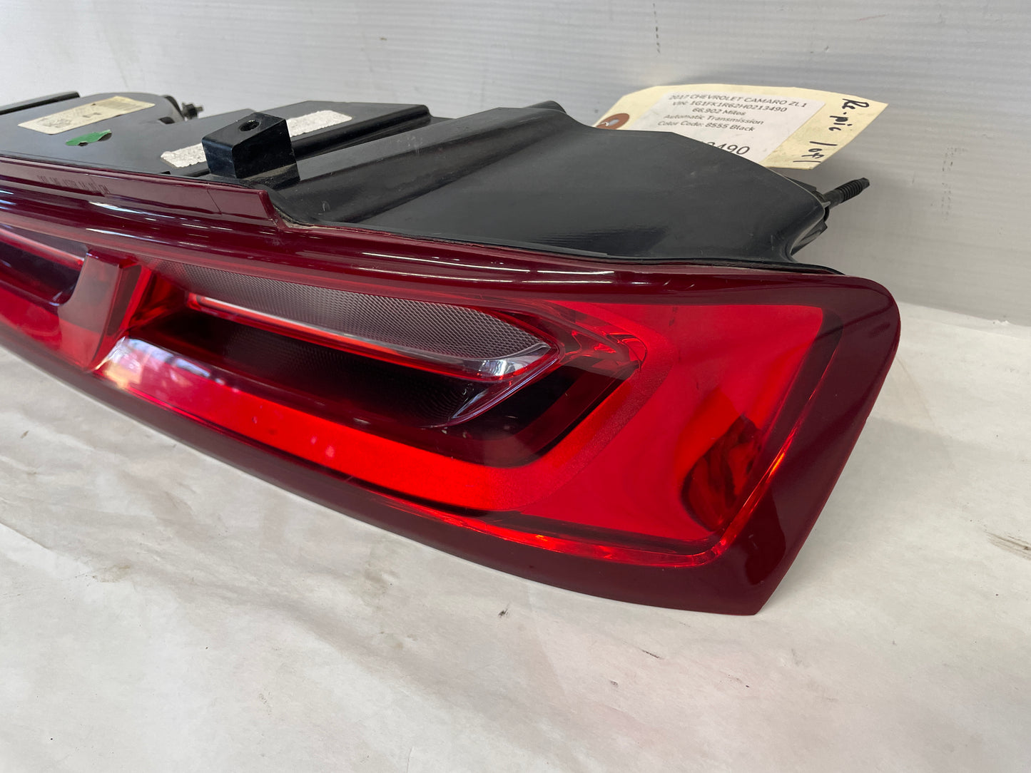 2017 Chevy Camaro ZL1 RH Passenger Tail Lights Taillight OEM - Day's Parts Yard
