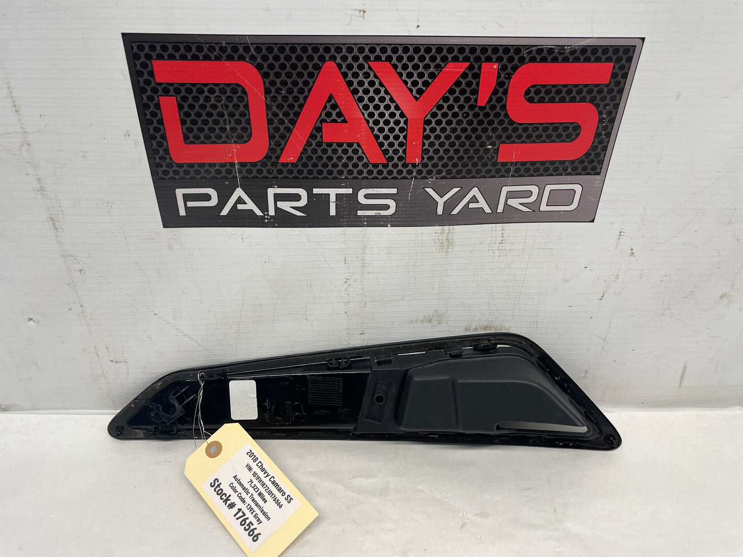 2018 Chevy Camaro SS RH Passenger Hood Vent Scoop OEM - Day's Parts Yard