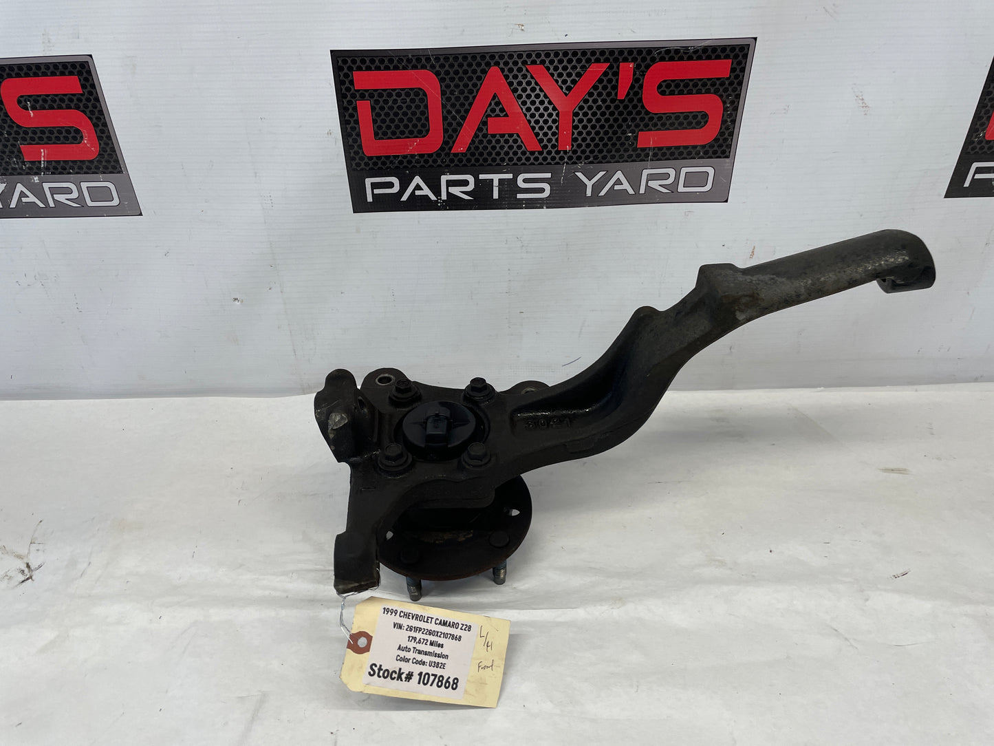 1999 Chevy Camaro Z28 LH Driver Front Spindle Knuckle Hub OEM - Day's Parts Yard