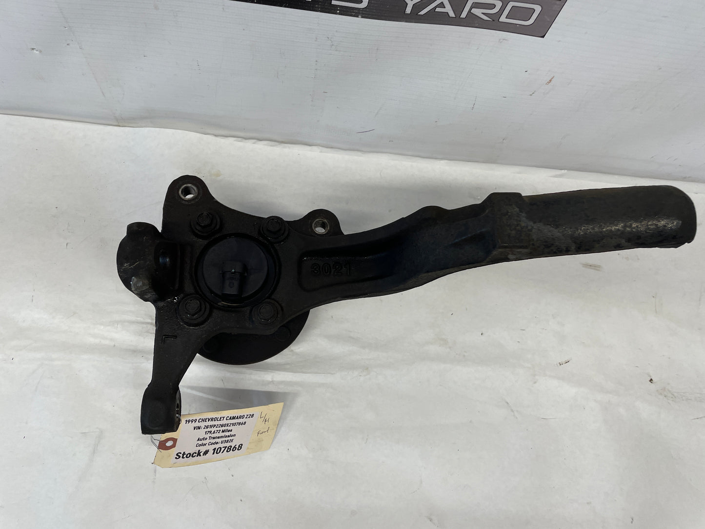 1999 Chevy Camaro Z28 LH Driver Front Spindle Knuckle Hub OEM - Day's Parts Yard