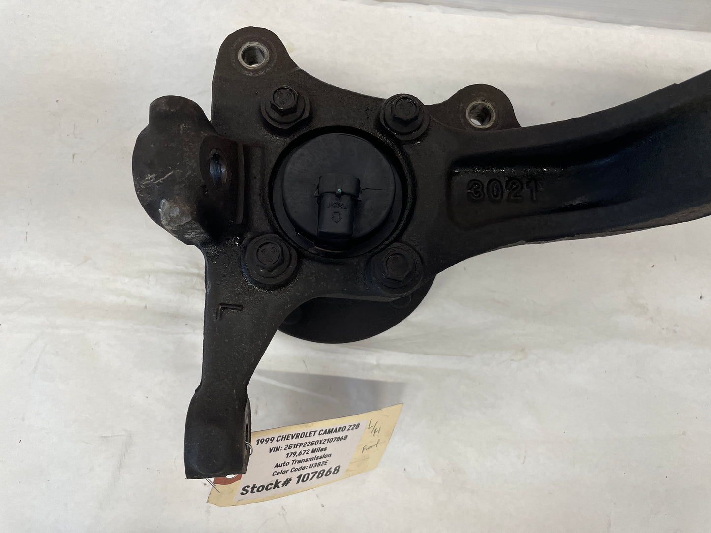 1999 Chevy Camaro Z28 LH Driver Front Spindle Knuckle Hub OEM - Day's Parts Yard
