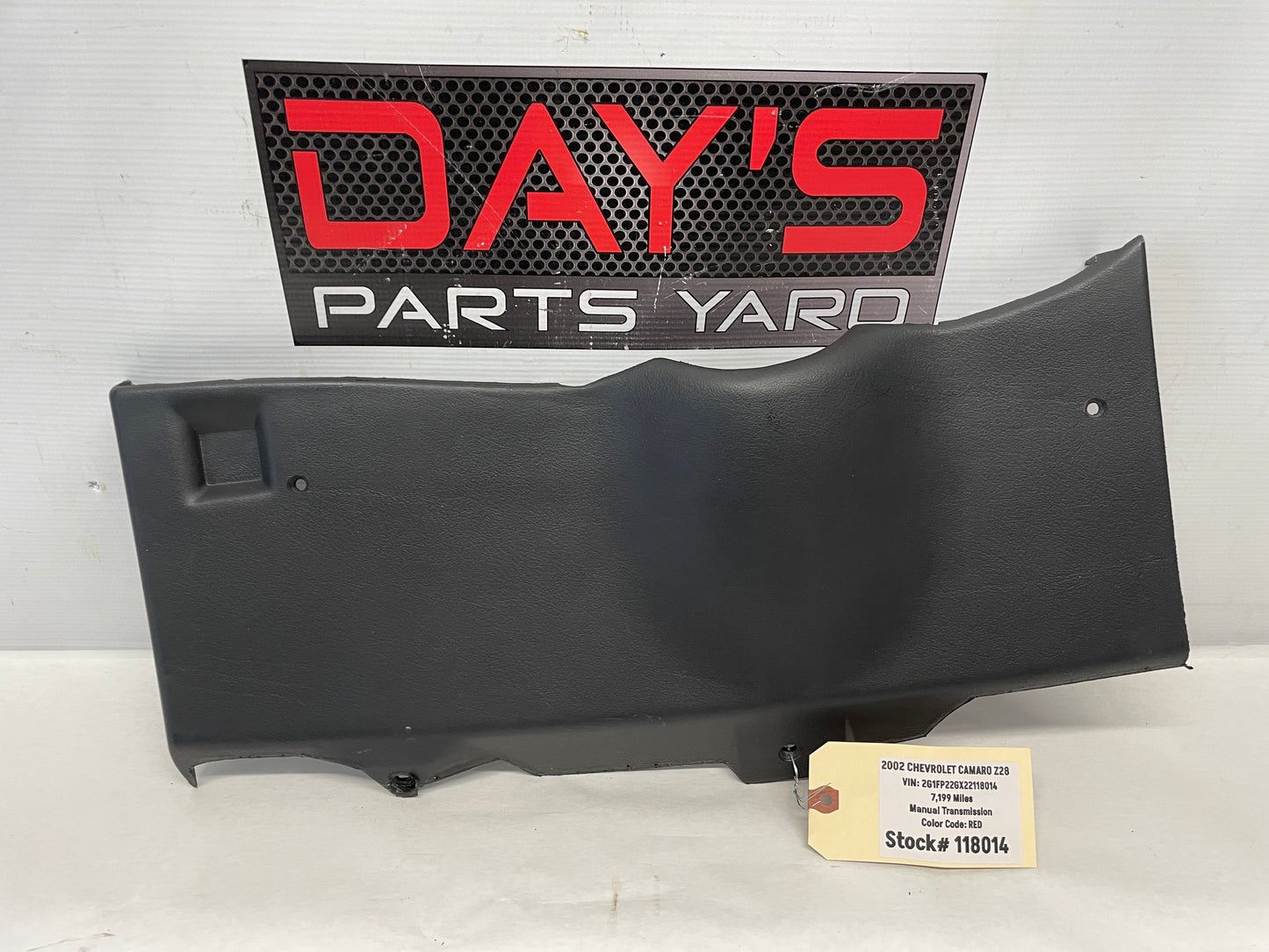 2002 Chevy Camaro Z28 Knee Bolster Dash Trim Molding Black Ebony OEM - Day's Parts Yard