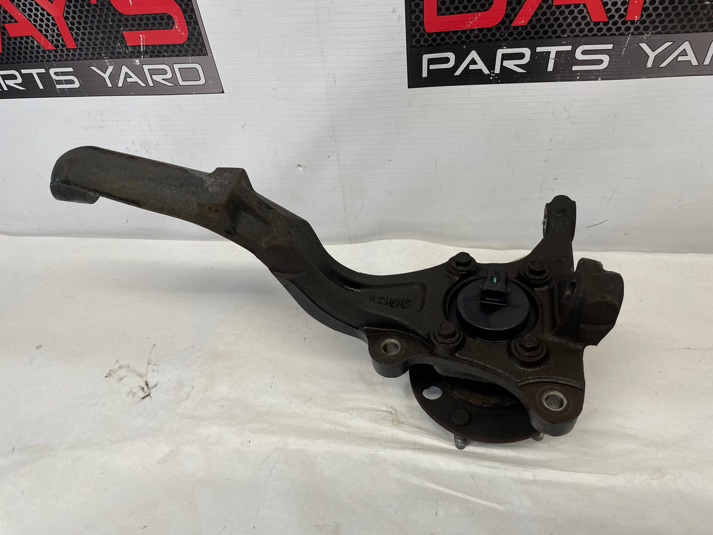 1999 Chevy Camaro Z28 LH Driver Front Spindle Knuckle Hub OEM - Day's Parts Yard