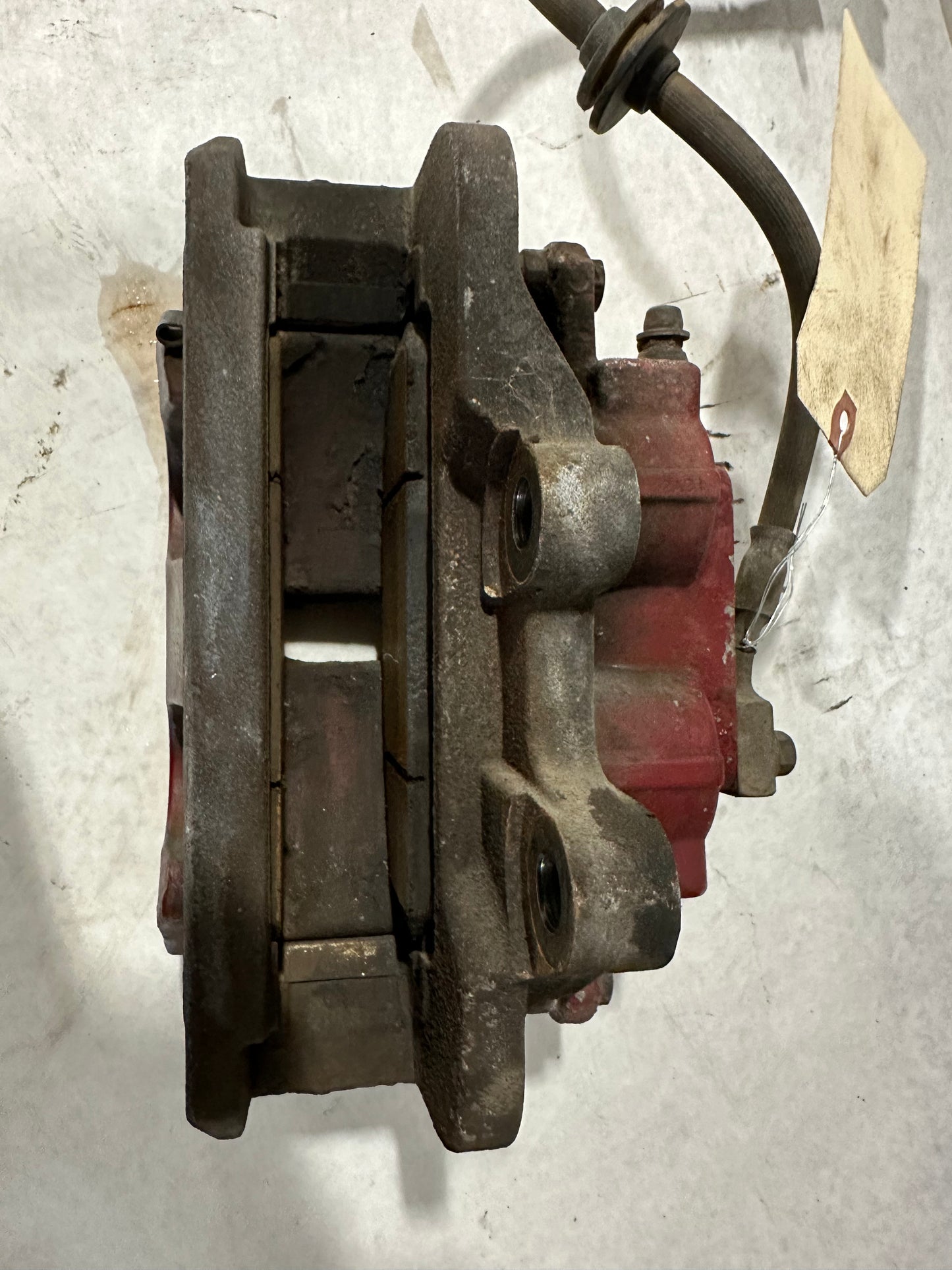 2006 Pontiac GTO Front PBR Brake Calipers OEM - Day's Parts Yard
