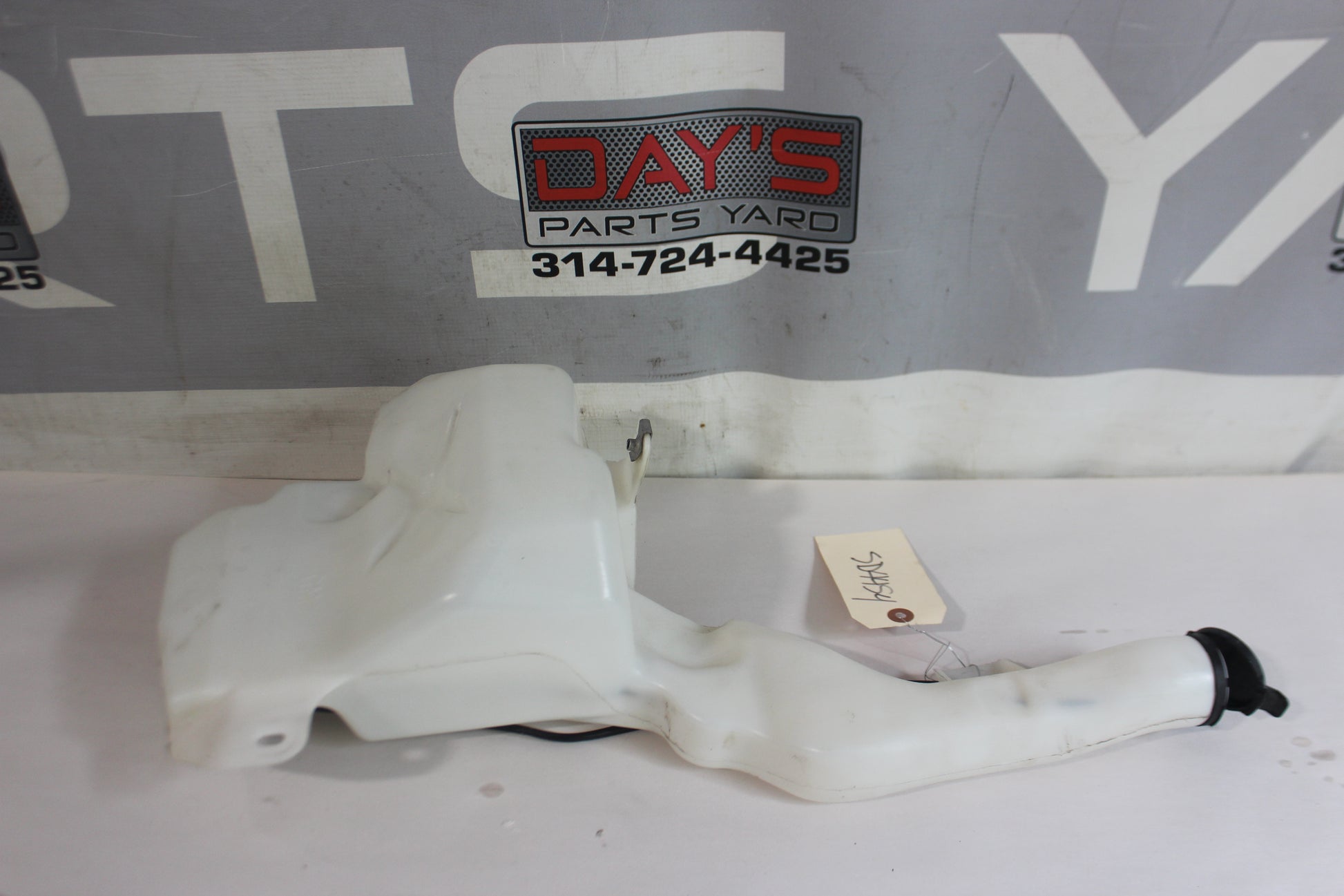 2018 Chevy Silverado C1500 Windshield Washer Reservoir Bottle OEM - Day's Parts Yard