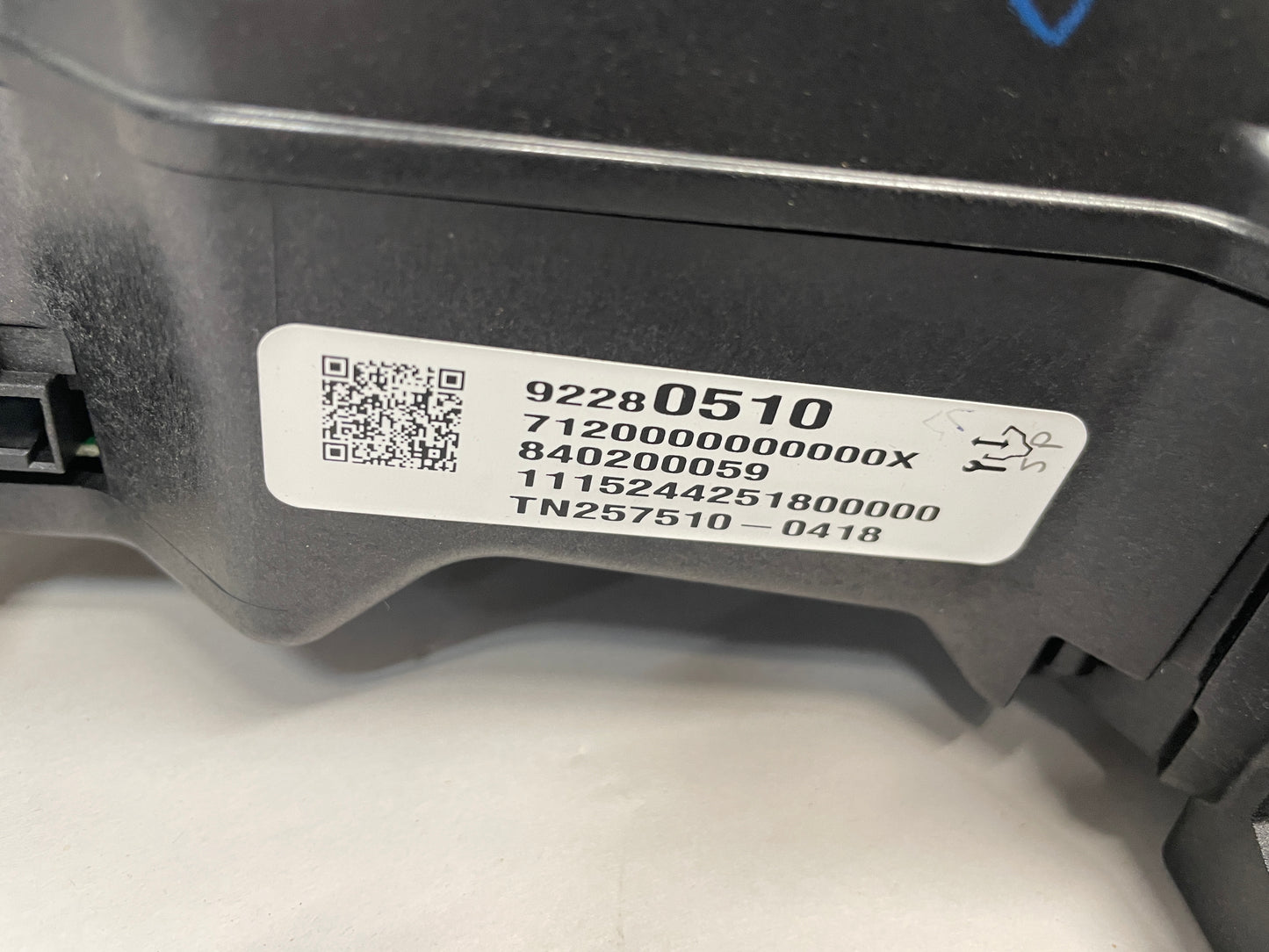 2016 Chevy SS Sedan Heads Up Display HUD OEM - Day's Parts Yard